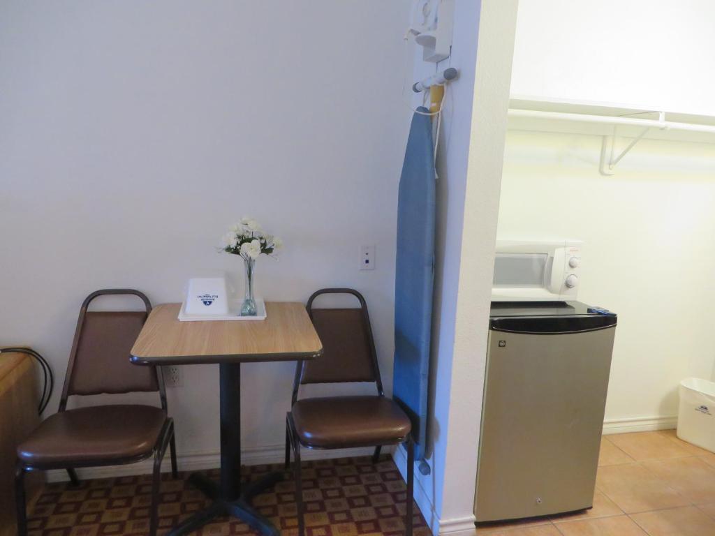 Americas Best Value Inn Weatherford Pokój zdjęcie